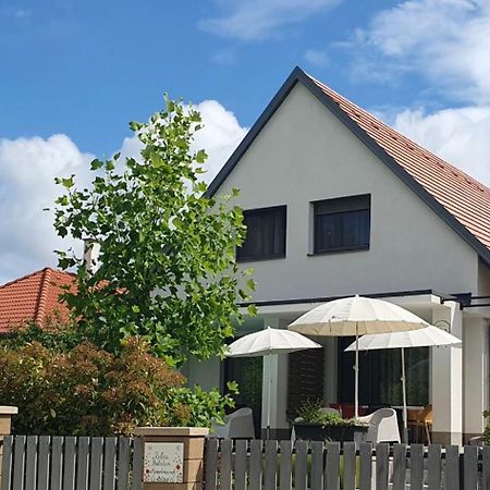 Relax Balaton Apartmanok Balatonfüred Zewnętrze zdjęcie