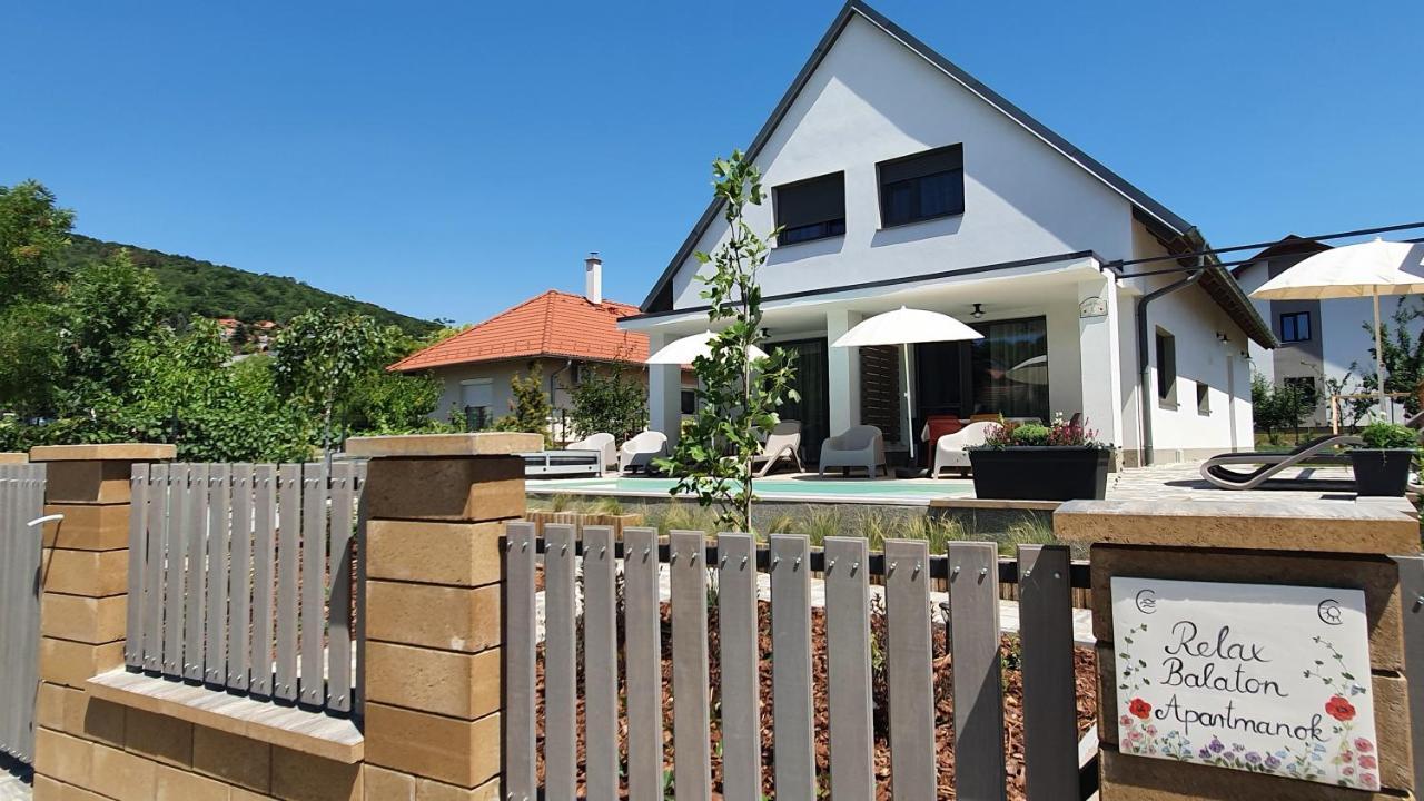 Relax Balaton Apartmanok Balatonfüred Zewnętrze zdjęcie