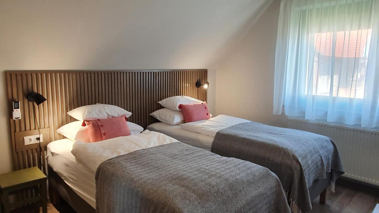 Relax Balaton Apartmanok Balatonfüred Zewnętrze zdjęcie
