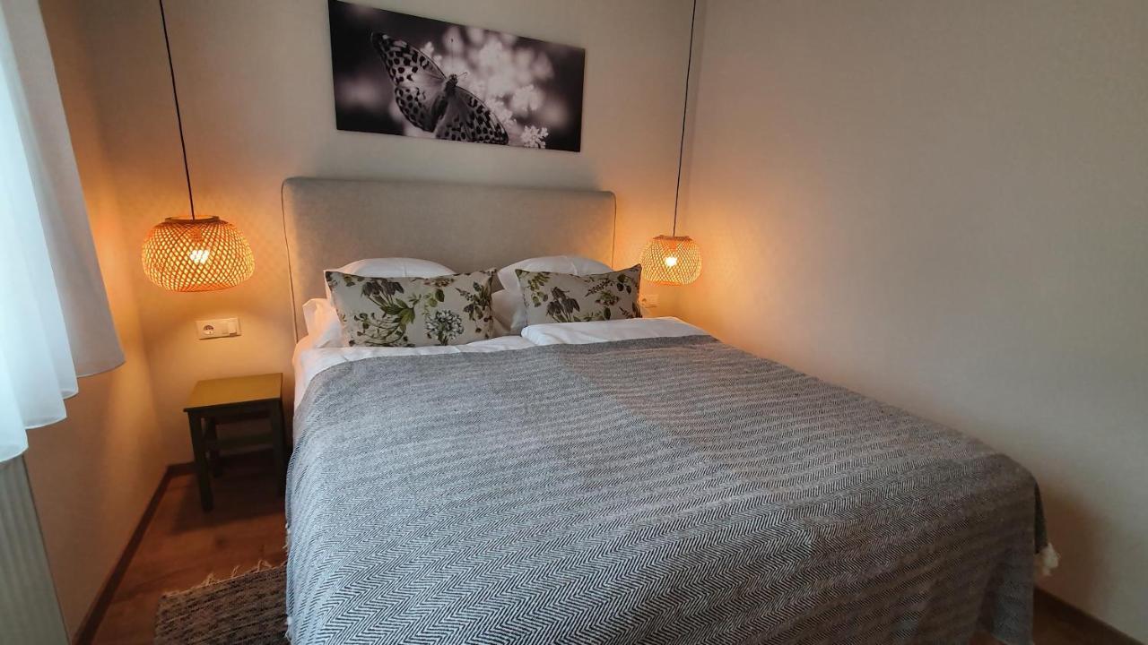Relax Balaton Apartmanok Balatonfüred Zewnętrze zdjęcie